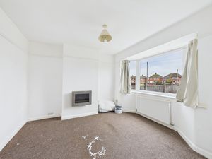 Lounge- click for photo gallery